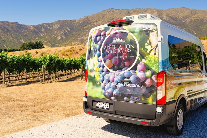 Boutique Wine Tour - visit Central Otago, 4 Wineries & Lunch - Queenstown to the wine belt: lakes, bungy bridge, and good timing
