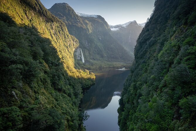 Discover Doubtful Sound // Helicopter Scenic Flight from Te Anau - Flight time, total duration, and how the pacing works