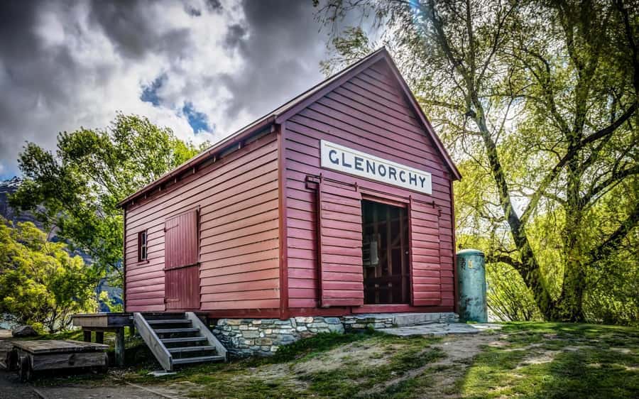From Queenstown: Lord Of The Rings Tour to Glenorchy - Price and value: why this $124 half-day can be a smart spend