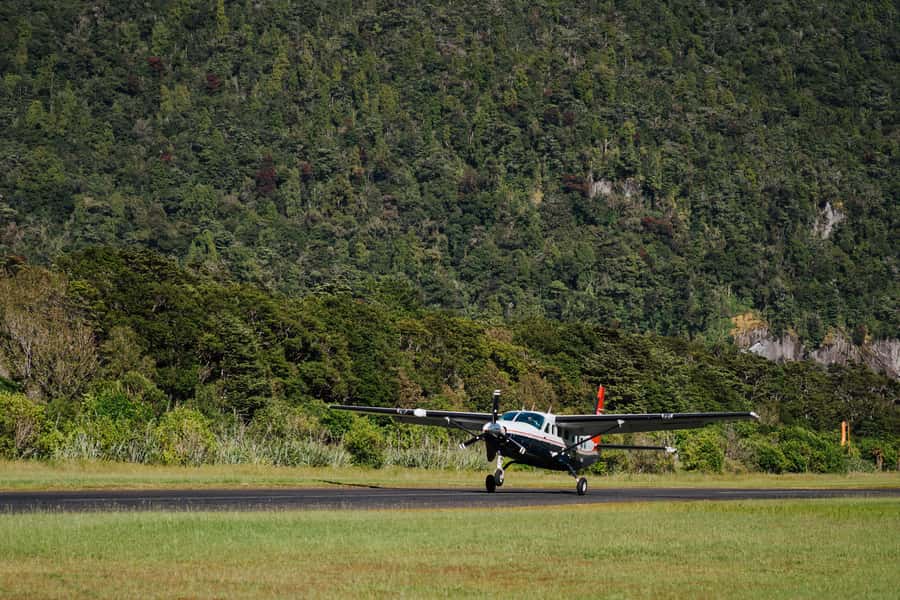 From Queenstown: Milford Sound Full-Day Trip by Plane & Boat - Price and Value: Is $447 Worth Paying in Queenstown?