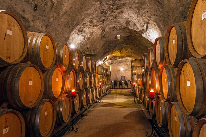 Gibbston Valley Wines - Winery Tour - First stop: the vineyard and the Home Block story