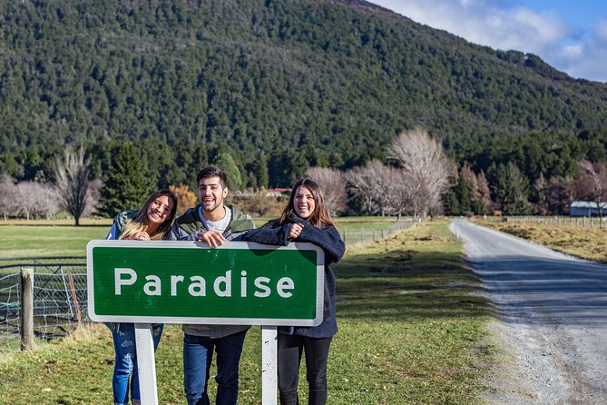 Glenorchy & Paradise Half-Day Scenic Tour from Queenstown - The Ride to Glenorchy: Lake Wakatipu Views and Real Photo Spots