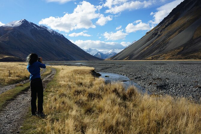 Lake Tekapo Scenic Wilderness Cass Valley Tour - Stop 1: Lake Tekapo, then west and up into private station country (about 2 hours)