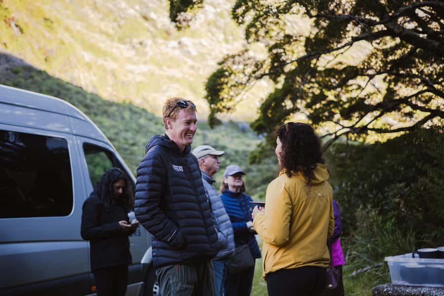 Milford Sound: Small-Group Tour from Te Anau - Milford Road Drive: Lake Te Anau to Waterfall Viewpoints