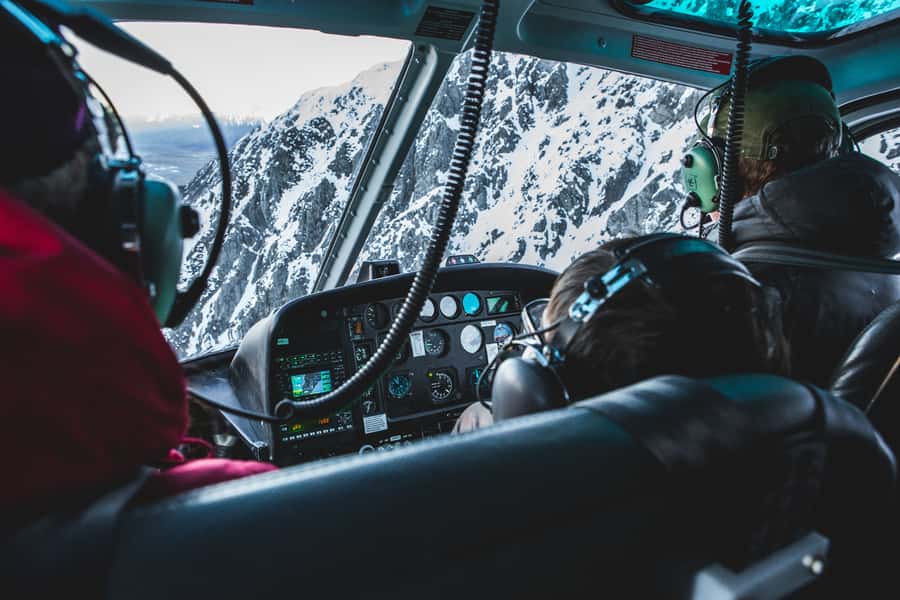 Mount Cook: Scenic Helicopter Flight with Alpine Landing - Small Group Size, Seats, and the 25-Minute Timing Twist