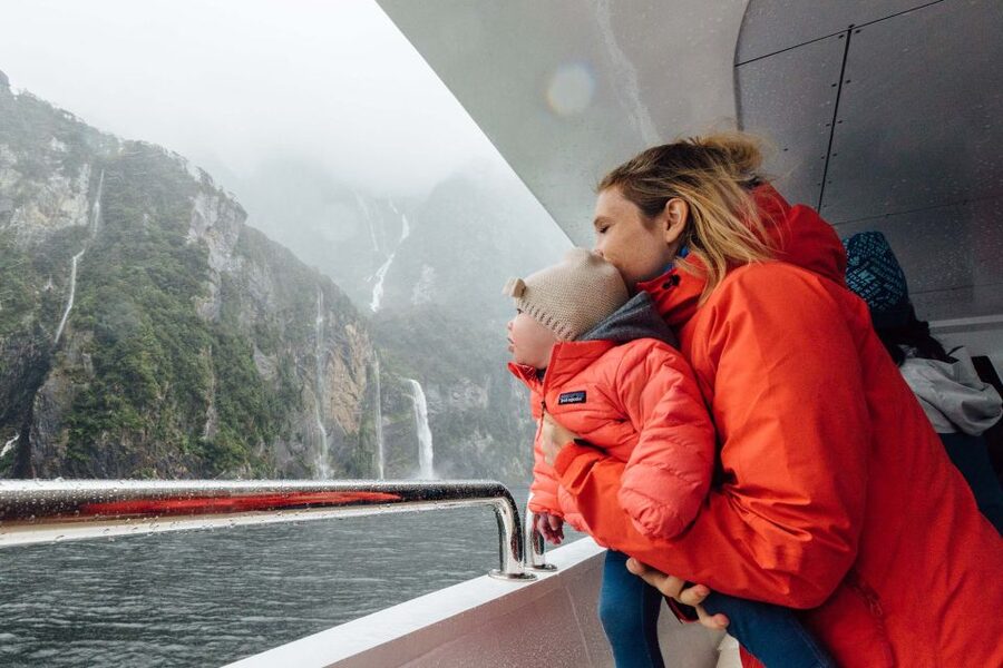 Queenstown: Milford Sound Coach & Cruise Full-Day Trip - Milford Sound from Queenstown: a classic full-day payoff