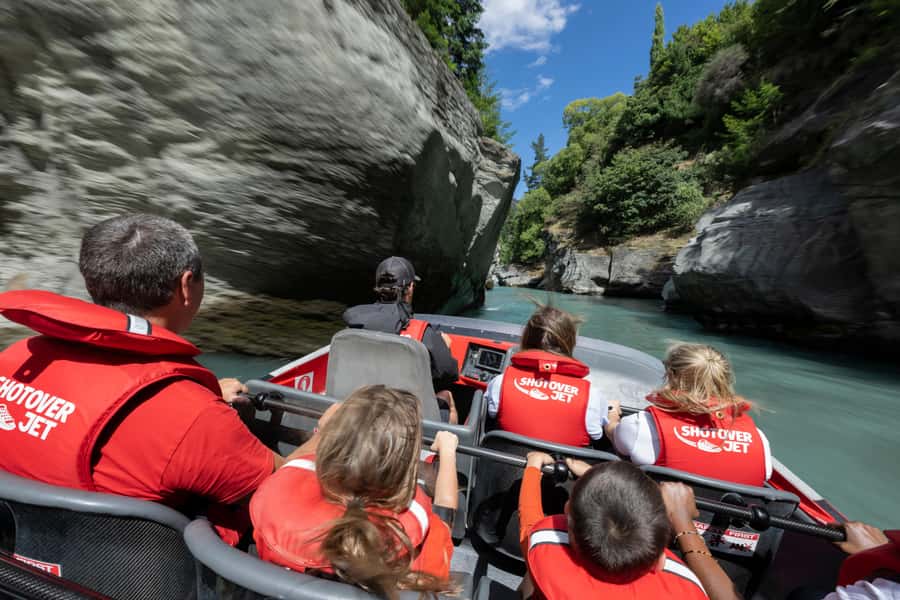Queenstown: Shotover River Extreme Jet Boat Experience - Driver skill and the Shotover story you hear as you ride