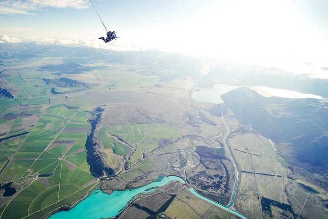 Skydive Mt. Cook - 20+ Seconds of Freefall from 10,000ft - The Flight Up: From 10,000ft to That First Look Down