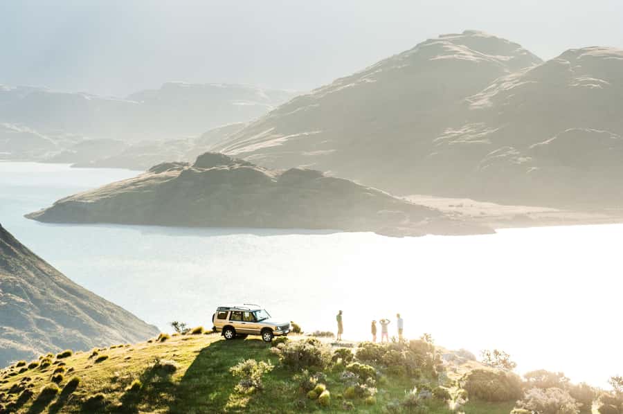 Wanaka: Mount Burke 4x4 Explorer and Boat Tour - The Mount Burke 4x4 climb, built for big panoramas